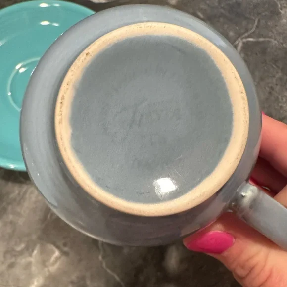 Fiesta (firstaware) teacups and saucers - Picture 3 of 8